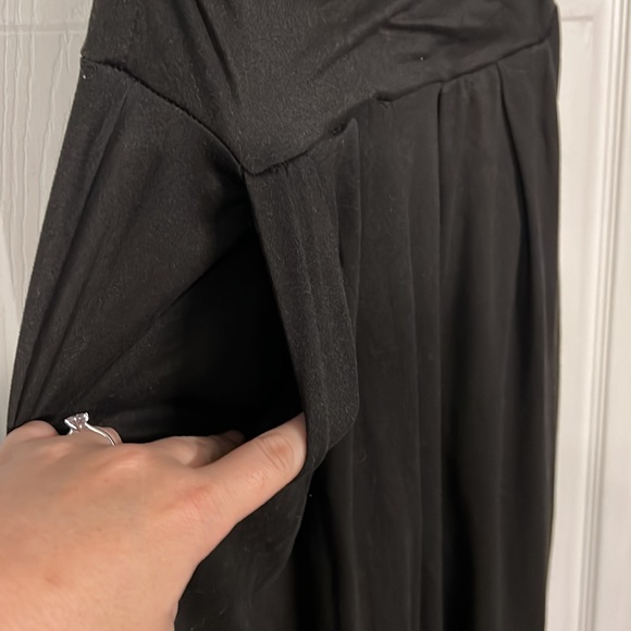 Full Panel Maternity Jogger/Leggings- Size Medium - Picture 4 of 6